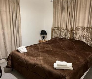 Umm Qais Cama Y Desayuno | Beit Philodemus