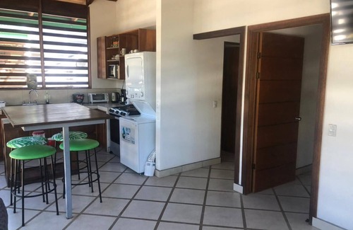 Esterillos Oeste Apartamento | Playa Bejuco que adorna sus cielos con avistamientos de aves Guacamayas!!!!!