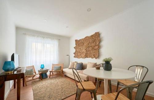 Belem Apartamento | Belém Light Filled Apt With Patio, By TimeCooler