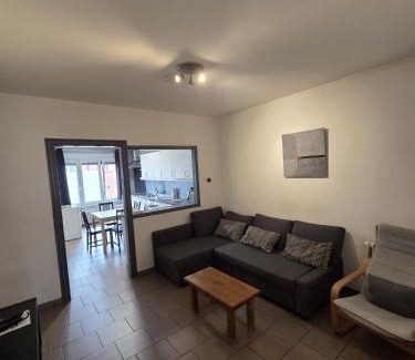 Gosselies Apartamento | Bel-étage cosy 2 chambres proche Charleroi-Airport