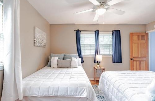 Mobile Casa | Bel-Air Bungalow- close to Midtown Highways and Downtown Mobile