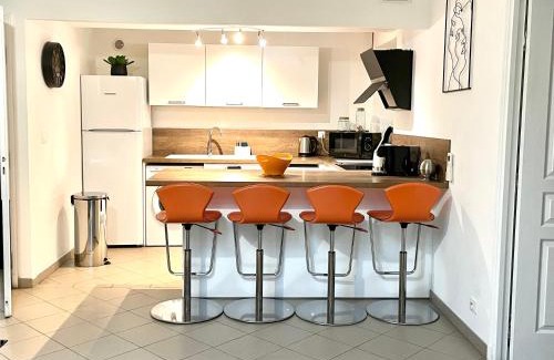 Old Town Apartamento | Bel appartement 4 étoiles Centre Historique Toulon