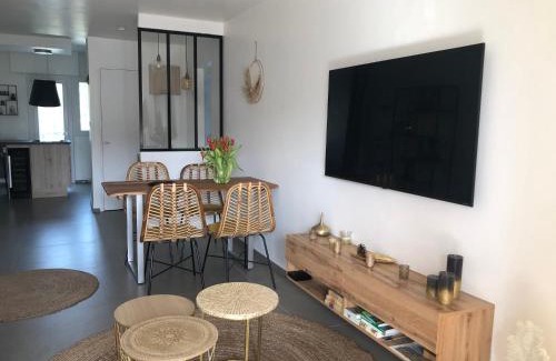 Sanary-sur-Mer Apartamento | Bel appartement classé 3* proche port et plage