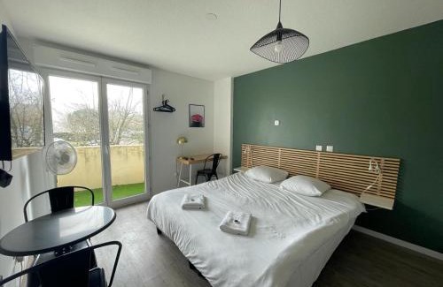 Cenon Apartamento | Bel appartement design tout confort (Parking Gratuit) à 10 minutes de Bordeaux