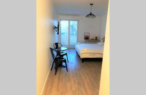 Cenon Apartamento | Bel appartement design tout confort (Parking Gratuit) à 10 minutes de Bordeaux