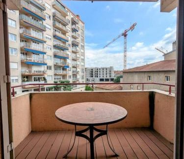 Roanne Apartamento | Bel appartement en rue piétonne