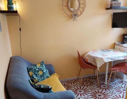 Veules-les-Roses Apartamento | BEL APPARTEMENT CENTRE VEULES LES ROSES 1 CHAMBRE MER 300 M