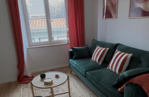 Brantome-en-Perigord Apartamento | Bel appartement neuf en plein centre