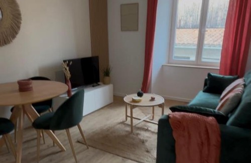Brantome-en-Perigord Apartamento | Bel appartement neuf en plein centre