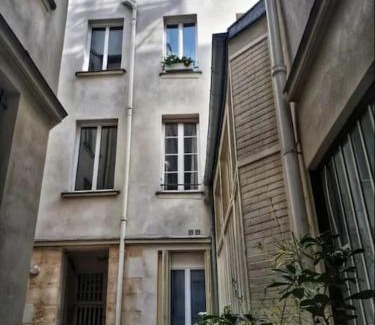 Arts-et-Metiers Apartamento | Bel Appartement Parisien, TYPIQUE DU MARAIS