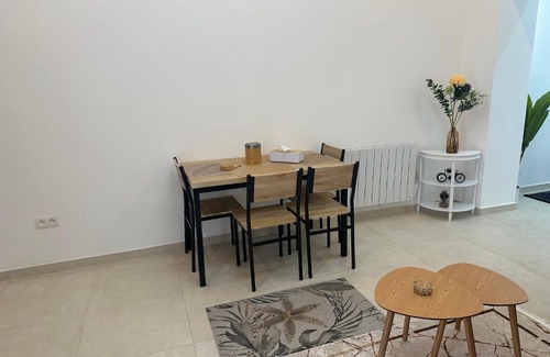 Dailly Apartamento | Bel appartement proche de la Commission Européenne