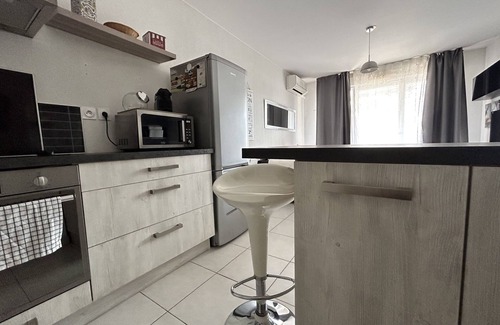 Vitrolles Apartamento | Bel Appartement T2 Proche de Laéroport