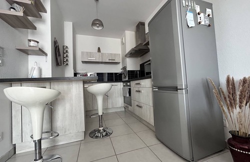 Vitrolles Apartamento | Bel Appartement T2 Proche de Laéroport