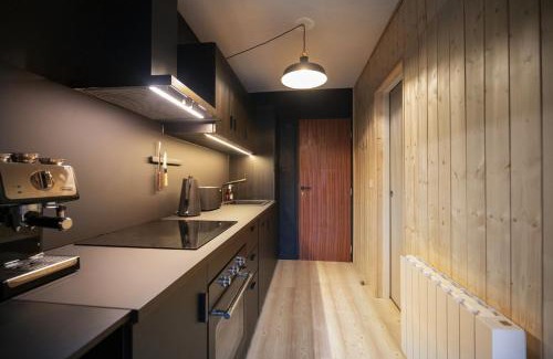 Greolieres les Neiges Apartamento | Bel appartement type chalet avec balnéo et jardin