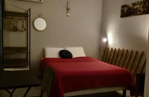 Trebes Hotel | Bel Hotel Restaurant la Gentilhommière