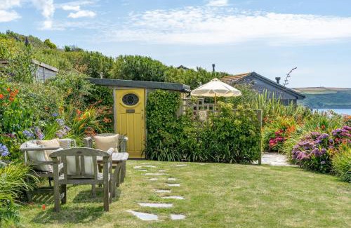 Saint John Casa | Bel-Nor-Cot