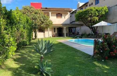 Flamengo Casa | Bela casa de praia, arborizada, um paraíso!
