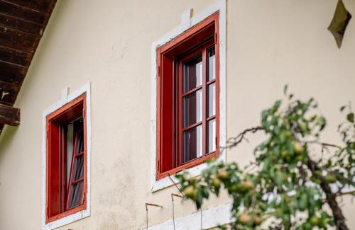 Bohinjska Bela Casa | Bela Luna - Charming Garden Cottage near Lake Bled