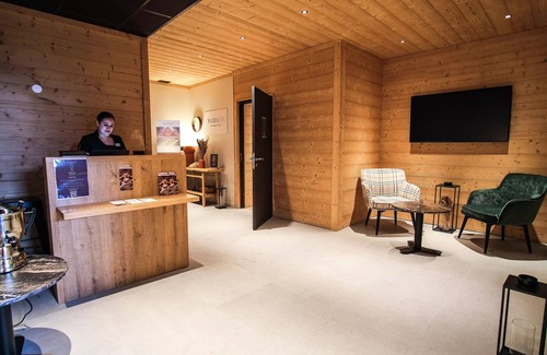 Mont-de-Lans Apartamento | Belambra Clubs Les 2 Alpes Les Crestes - All inclusive - Premium Room 2 Adults and 1 Child Night Corner