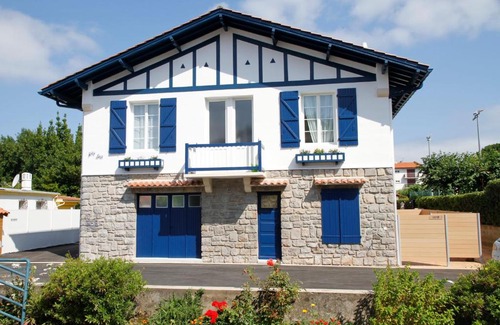 Hendaye Apartamento | BELHARRA - Apt 3*** dans Villa typique et piscine