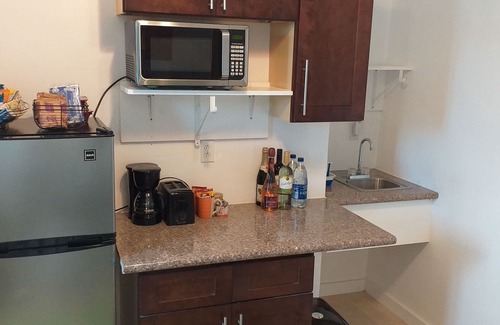 Gambier Apartamento | Bell At The Airport Suites Adults Only ( Free Airport Transportation)