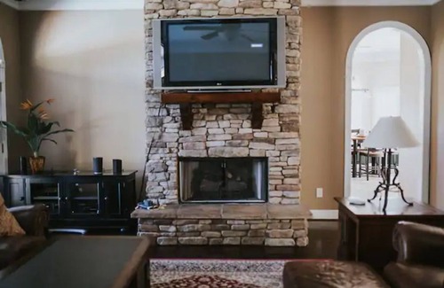 Union Church Casa | Bell Creek Lake Front Villa