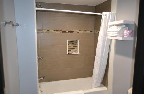 Bell Gardens Hotel | Bell Gardens Inn Los Angeles - Bell Gardens