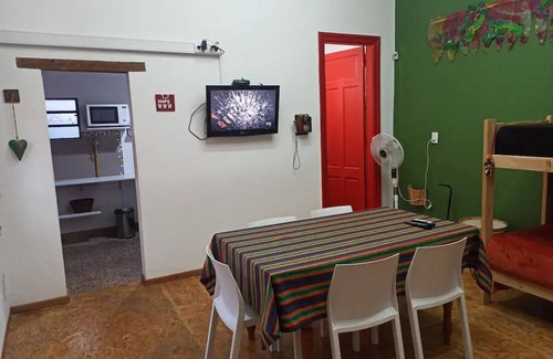 Centro Casa | BELLA CASA 110m2 - CENTRO - PATIO - PARRILLA