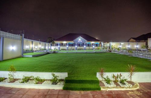 Accra Hotel | Bella Ella Hotel & Event Center