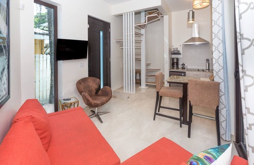 Antoneys Cay Condominio | Bella Luna Beach House #227487