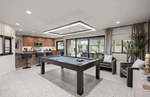 Raskin Estates Casa | Bella Palma: Elegance & Style w/Putt, Pool & Spa!