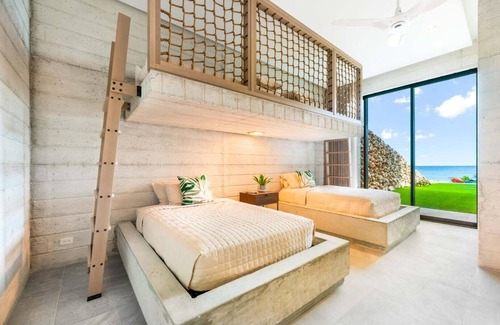 East End Casa | Bella Rocca 8br 8 Bedroom Home