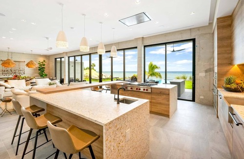 East End Casa | Bella Rocca 8br 8 Bedroom Home