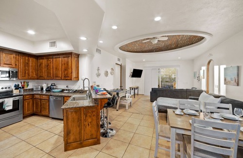Sandy Beach Condominio | Bella Sirena 2BR/2BA 2nd Floor Ocean View- A205
