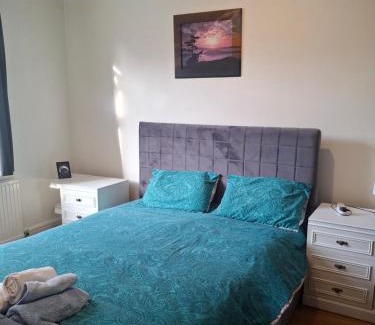 Manchester Casa | Bella Thorpe