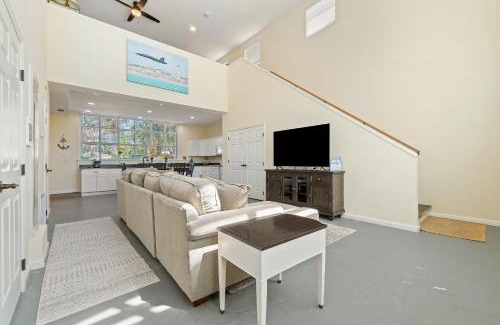 Ono Island Casa | Bella Villa Loft Suite