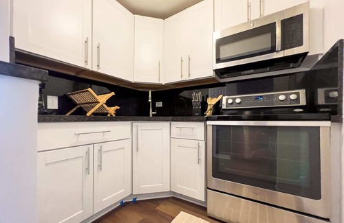North Bay Village Apartamento | Bella Vista, Marina Views on the Bay, Cozy