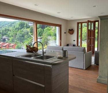 Civenna Apartamento | Bellagio Lake View apartment Rosabella with swimming-pool