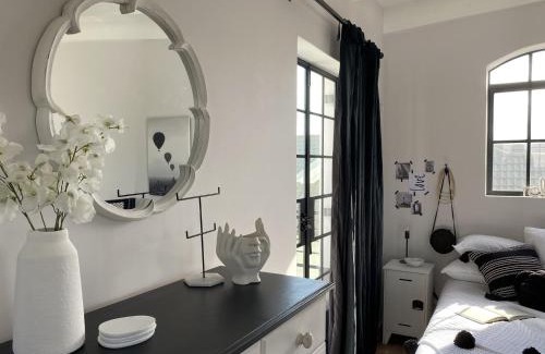 Brenton-on-Sea Casa | Bellamore - Stylish Loft Studio with Sea Views