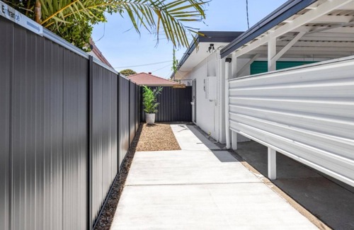 Bellara Casa | BELLARA SPRINGS, TOP NOTCH