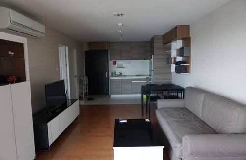 Rama 9 Apartamento | Belle Condo (581) A pie de la Plaza Central