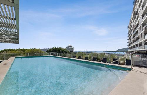 Cairns Central Business District Apartamento | Belle Escapes 24 Harbour Lights Water View Apartment