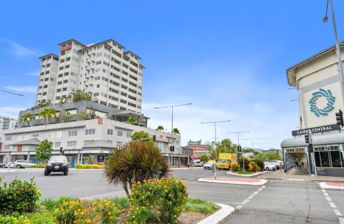 Cairns Central Business District Apartamento | Belle Escapes 710 Elevated CBD getaway with magical views