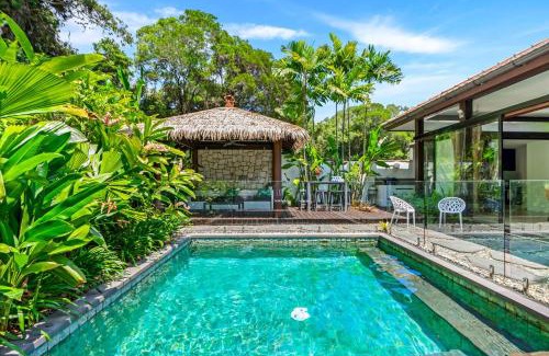 Palm Cove Casa | Belle Escapes Pura Palm Cove - Two luxury Balinese villas