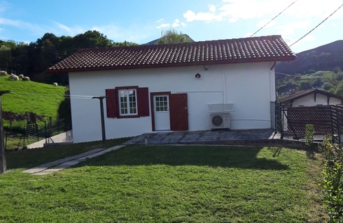 Banca Casa | Belle Maison Basque