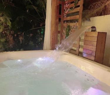 Balneario Praia do Pernambuco Casa | Belle Maison a 50 metros da praia