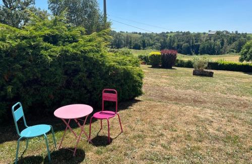 Cressat Casa | Belle Maison avec vue magnifique , séjour pleine nature gd jardin