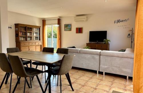 Canohes Casa | Belle Maison Cosy et lumineuse