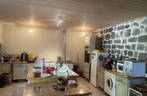 Pereyres Casa | Belle Maison en Pierre au Calme