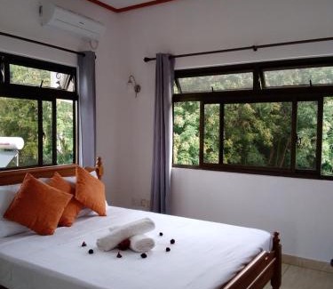 Baie Ste Anne Casa | Belle Rose Vue guest house